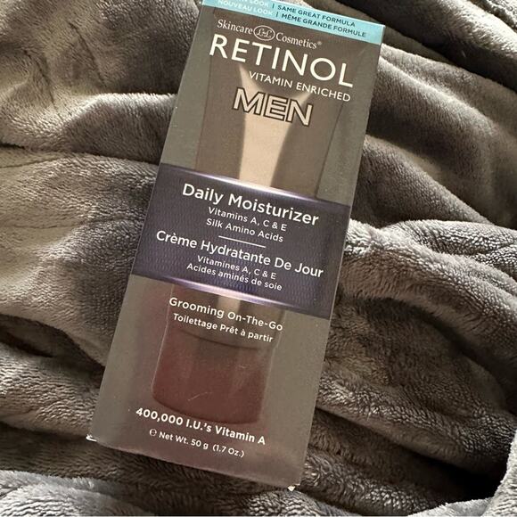 Skincare Cosmetics Retinol for Men Daily Moisturizer - Picture 6 of 11